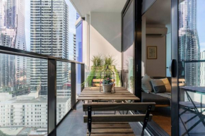 Flagstaff Chic - A Refreshing Balcony Retreat
